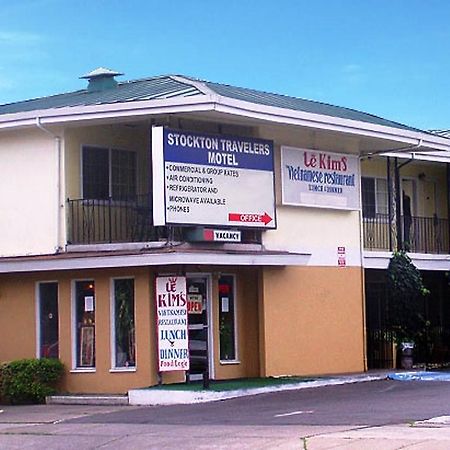Stockton Travelers Motel מראה חיצוני תמונה
