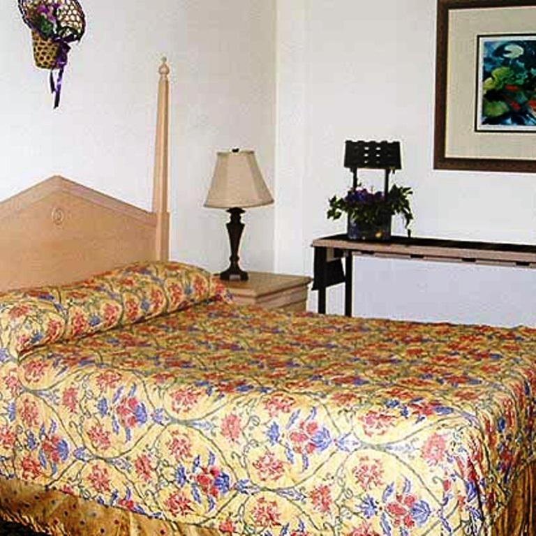 Stockton Travelers Motel חדר תמונה